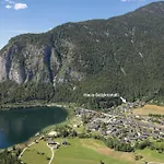 Haus Salzkristall Panzió Obertraun