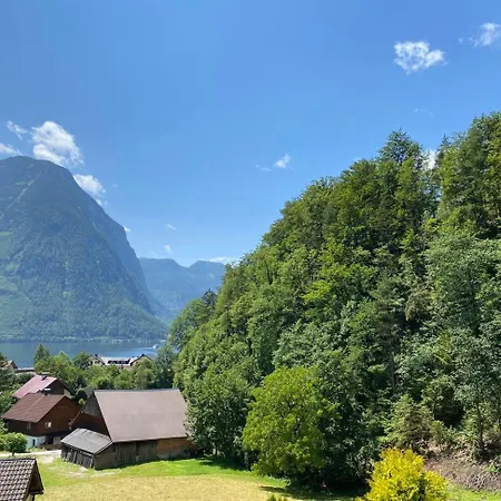 Haus Salzkristall Bed & Breakfast *