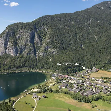 Haus Salzkristall Oda ve Kahvaltı Obertraun