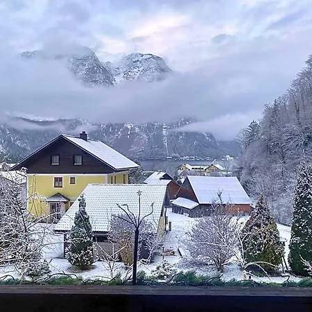 Frühstückspension Haus Salzkristall 3*