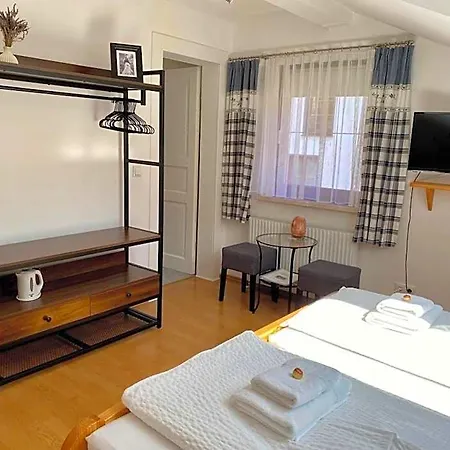 Frühstückspension Haus Salzkristall