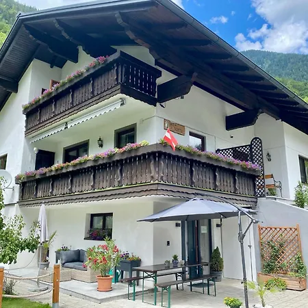 Haus Salzkristall